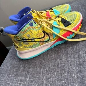 Nike sneakers 11 men